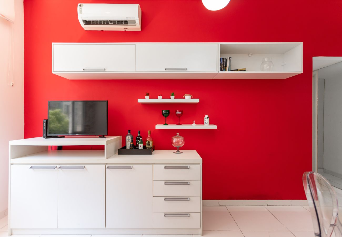 Apartment in Rio de Janeiro - Perfeito em Copacabana |Quarto confortável| BR401 