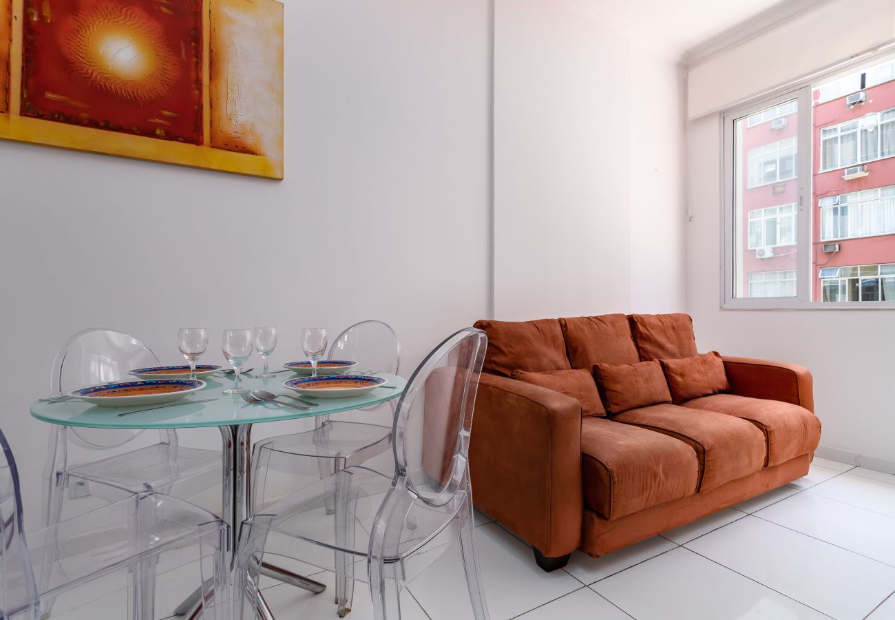 Apartment in Rio de Janeiro - Perfeito em Copacabana |Quarto confortável| BR401 