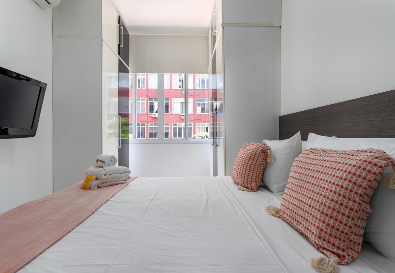 Apartment in Rio de Janeiro - Perfeito em Copacabana |Quarto confortável| BR401 