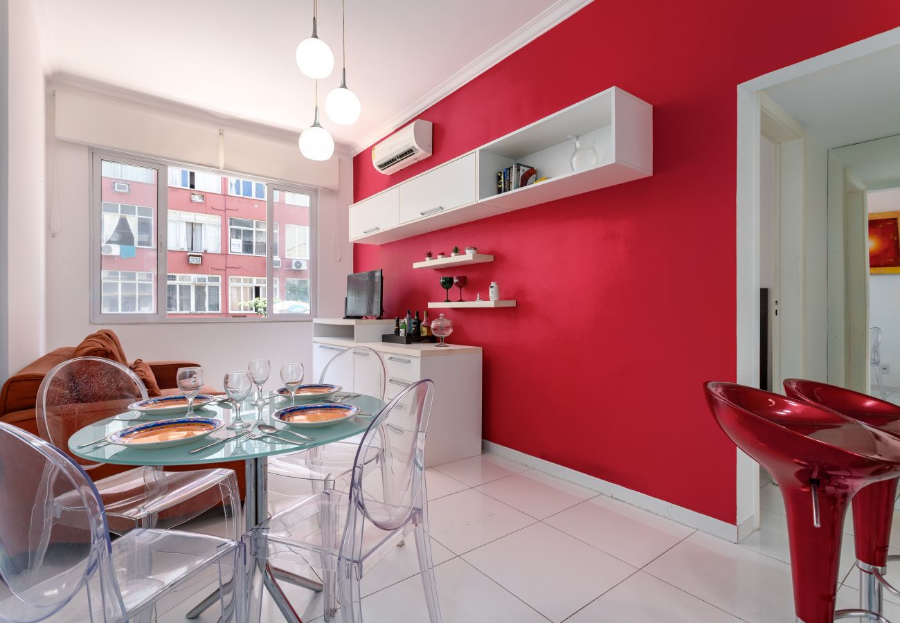 Apartment in Rio de Janeiro - Perfeito em Copacabana |Quarto confortável| BR401 