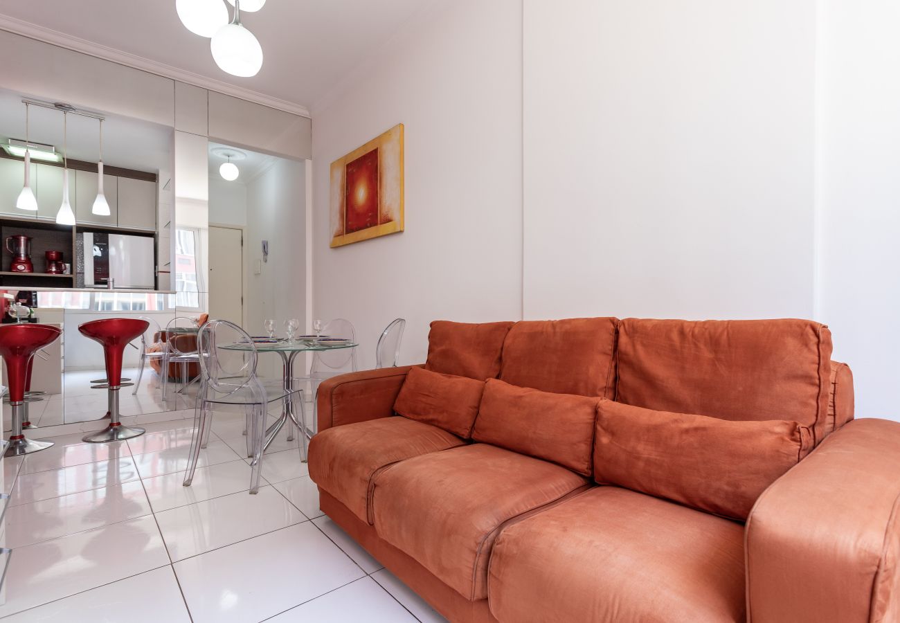 Apartment in Rio de Janeiro - Perfeito em Copacabana |Quarto confortável| BR401 