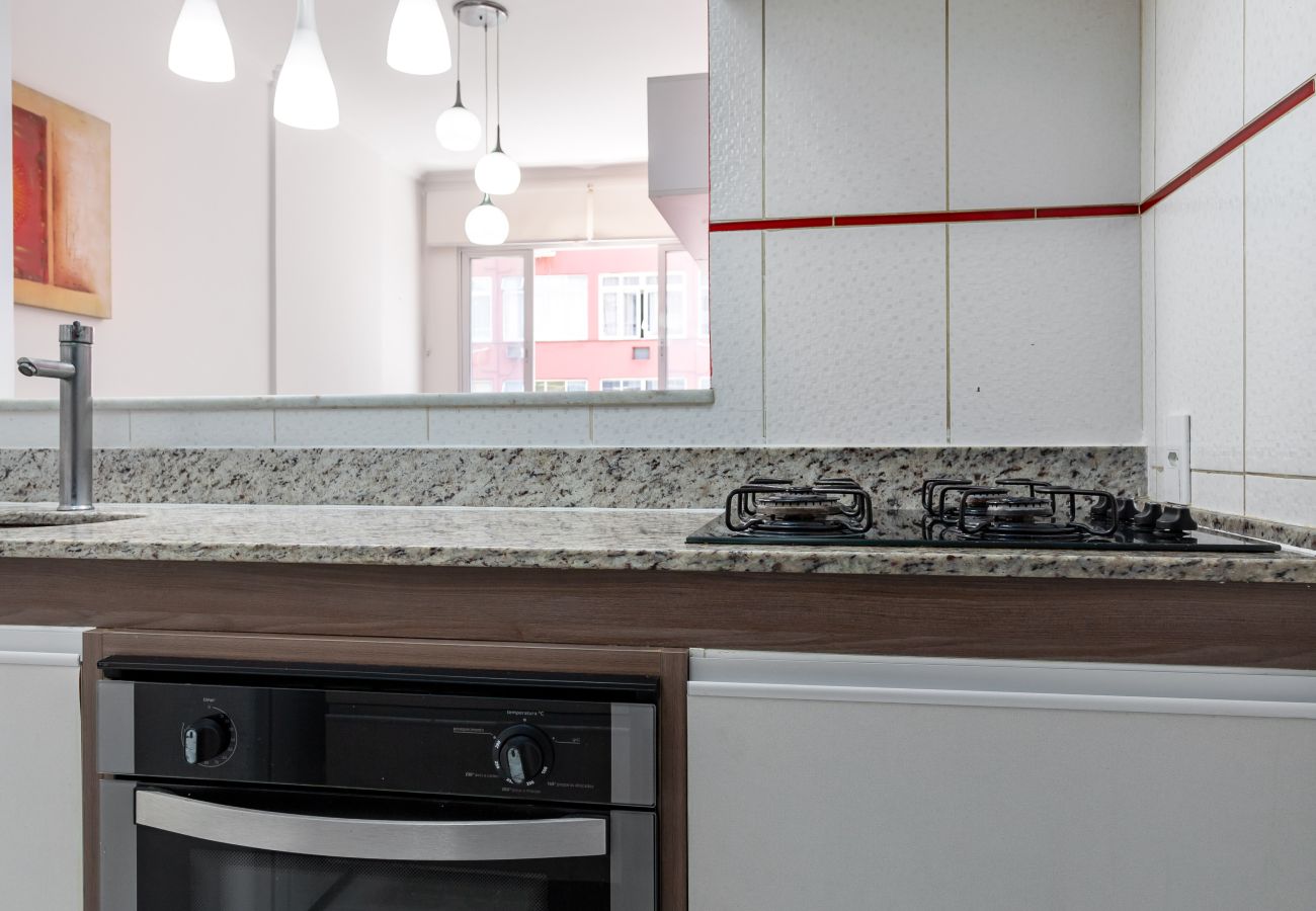 Apartment in Rio de Janeiro - Perfeito em Copacabana |Quarto confortável| BR401 