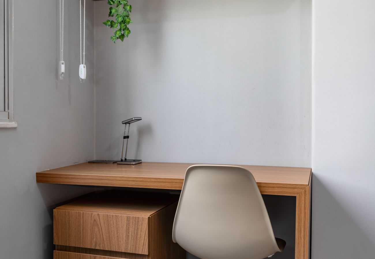 Apartment in Rio de Janeiro - 5 minutos da Praia do Leblon | AP302