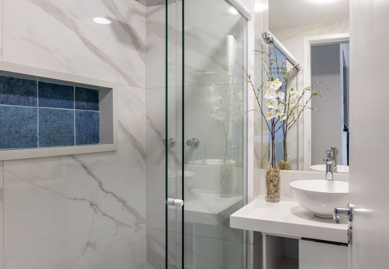 Apartment in Rio de Janeiro - Charme em Botafogo | Bem decorado | SCT1202 