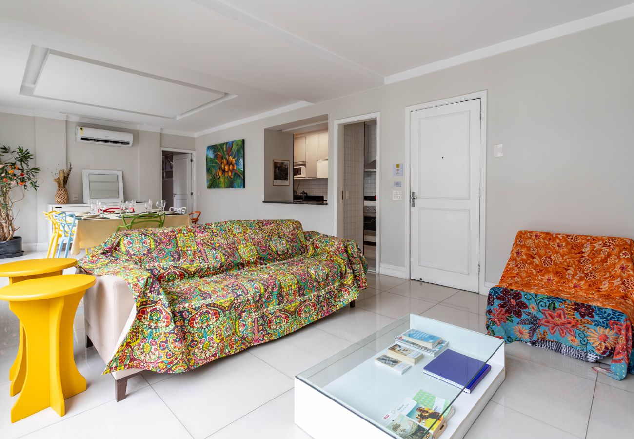 Apartment in Rio de Janeiro - Para famílias, 3min da praia de Copacabana | SL501