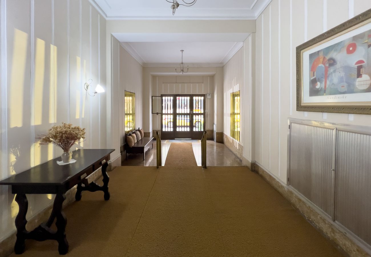 Apartment in Rio de Janeiro - 2 minutos da praia de Copacabana | NSC1004