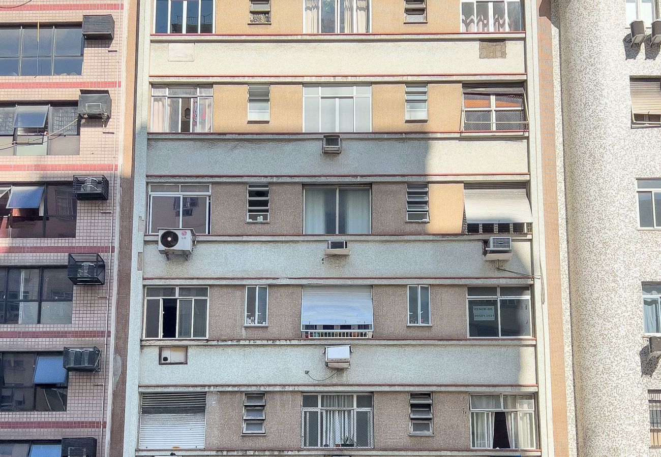 Apartment in Rio de Janeiro - 2 minutos da praia de Copacabana | NSC1004