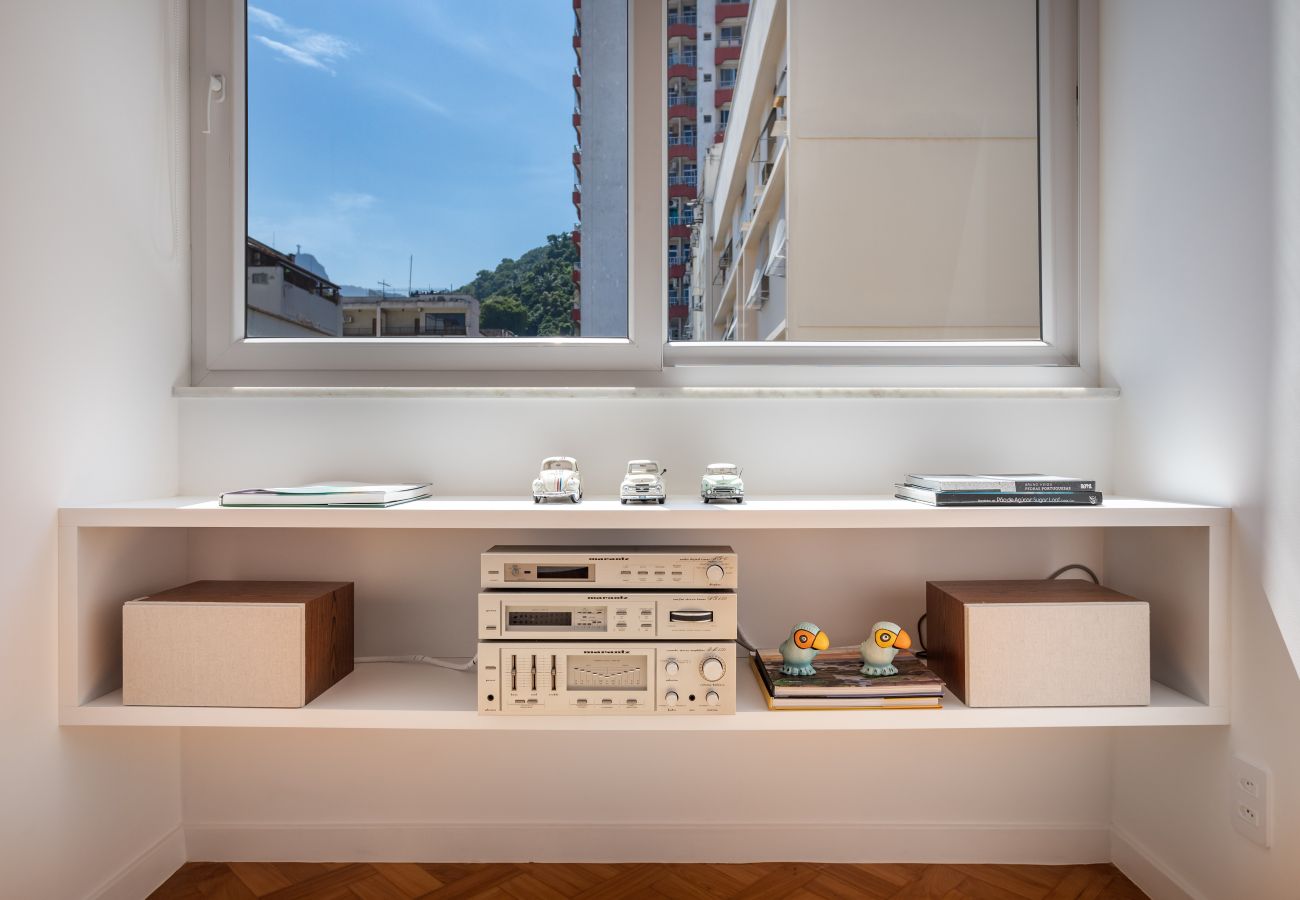 Apartment in Rio de Janeiro - 5 minutos da praia e vista para o Cristo | BR904
