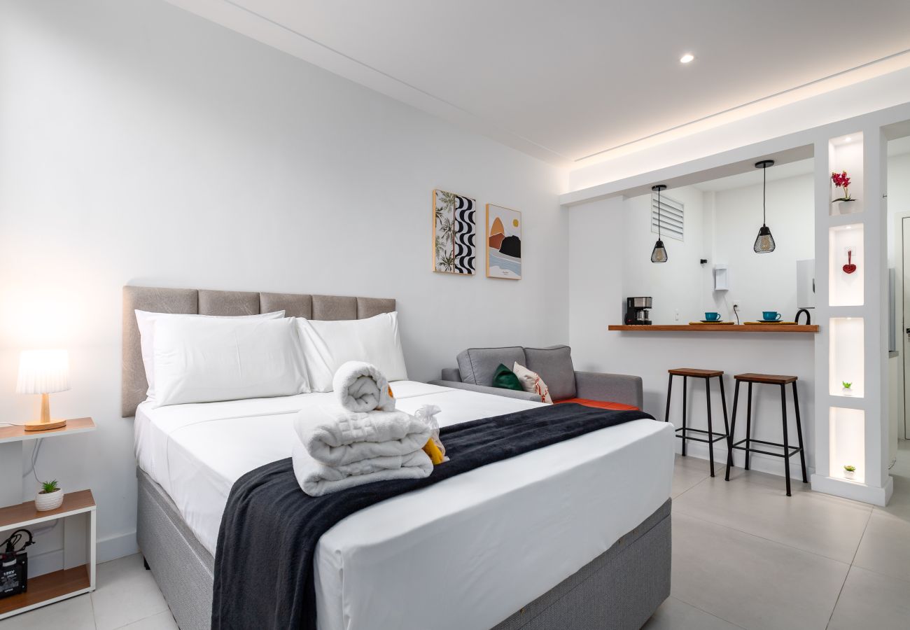 Apartment in Rio de Janeiro - 10 minutos da Praia do Flamengo, ao lado do metrô | CT404