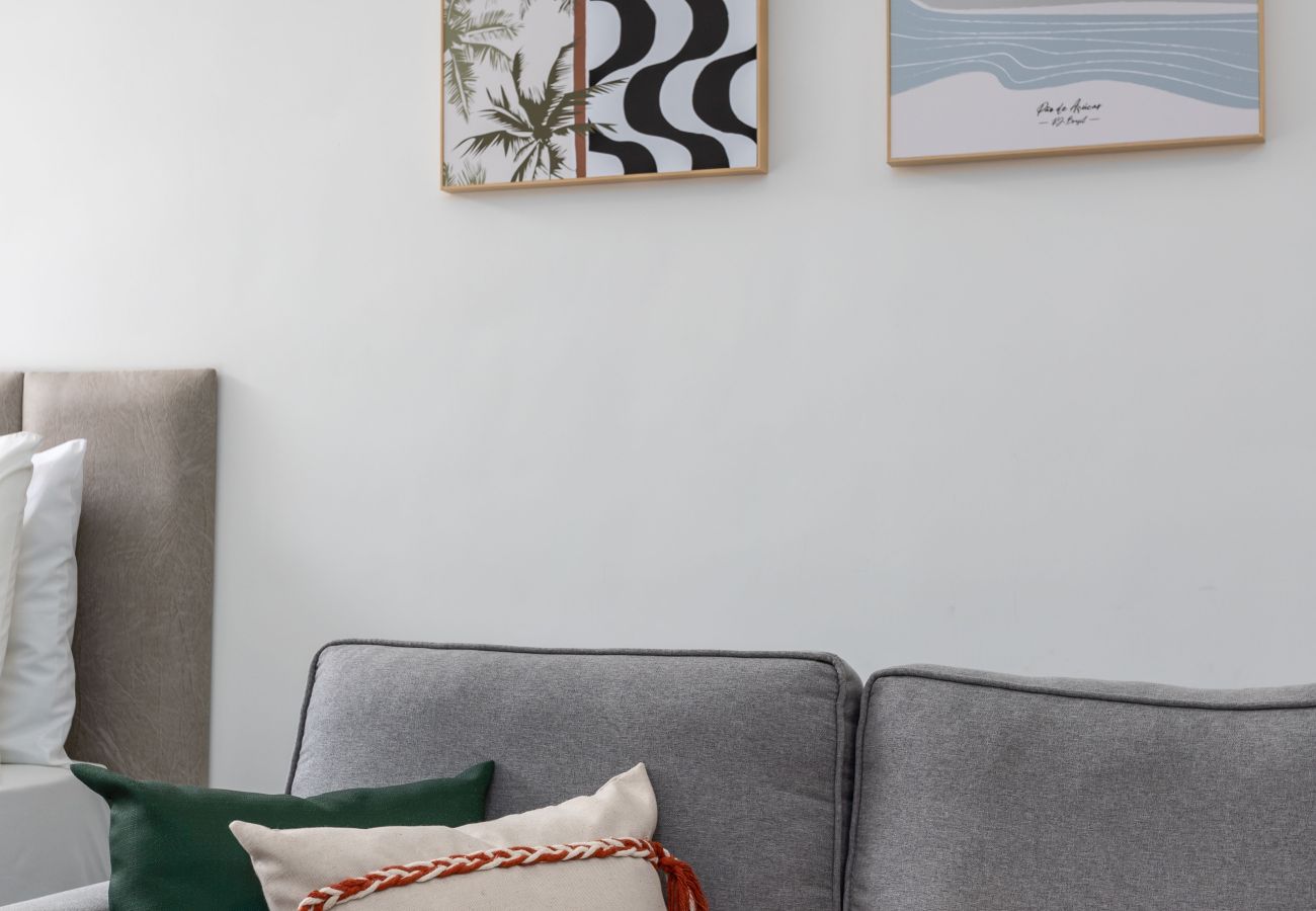 Apartment in Rio de Janeiro - 10 minutos da Praia do Flamengo, ao lado do metrô | CT404
