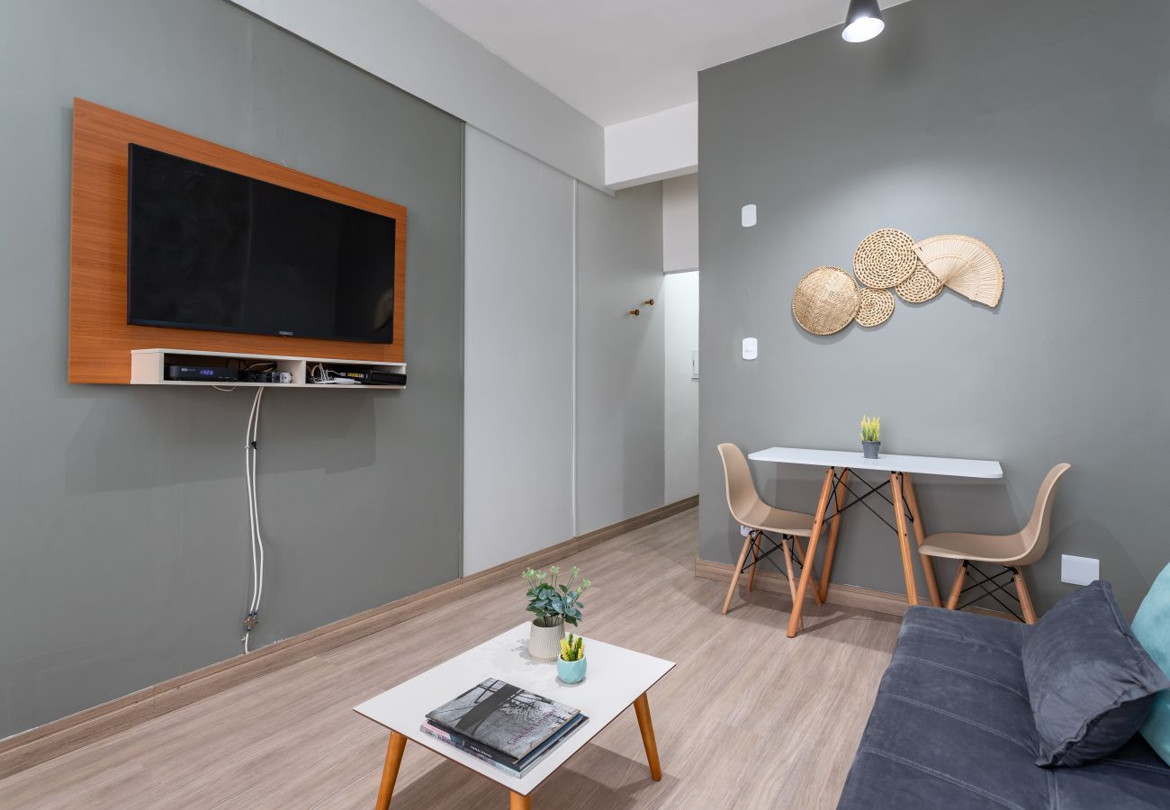 Apartment in Rio de Janeiro - 4 minutos da praia de Copacabana | HG610