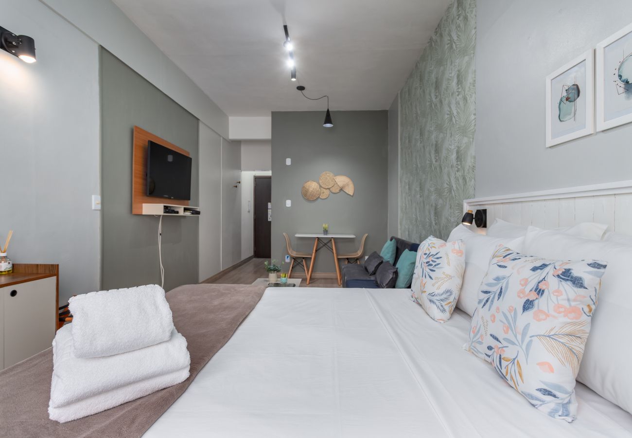 Apartment in Rio de Janeiro - 4 minutos da praia de Copacabana | HG610