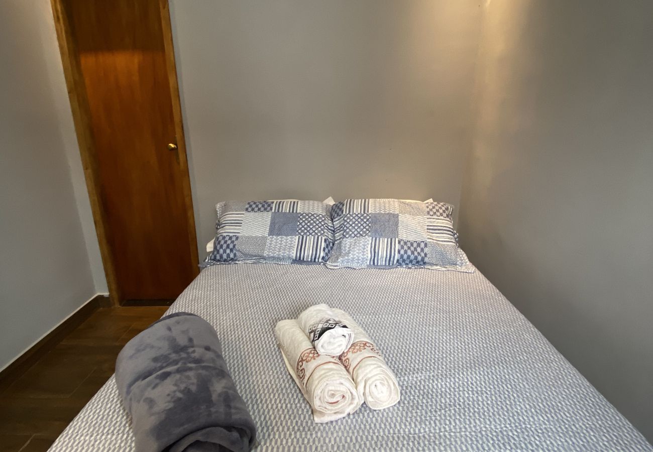 Rent by room in Cabo Frio - Pousada a 1 minuto da praia | UNR