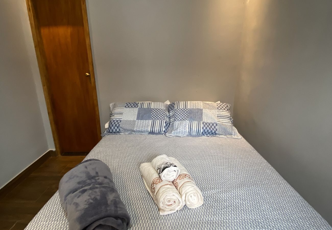 Rent by room in Cabo Frio - Pousada a 1 minuto da praia | UNR