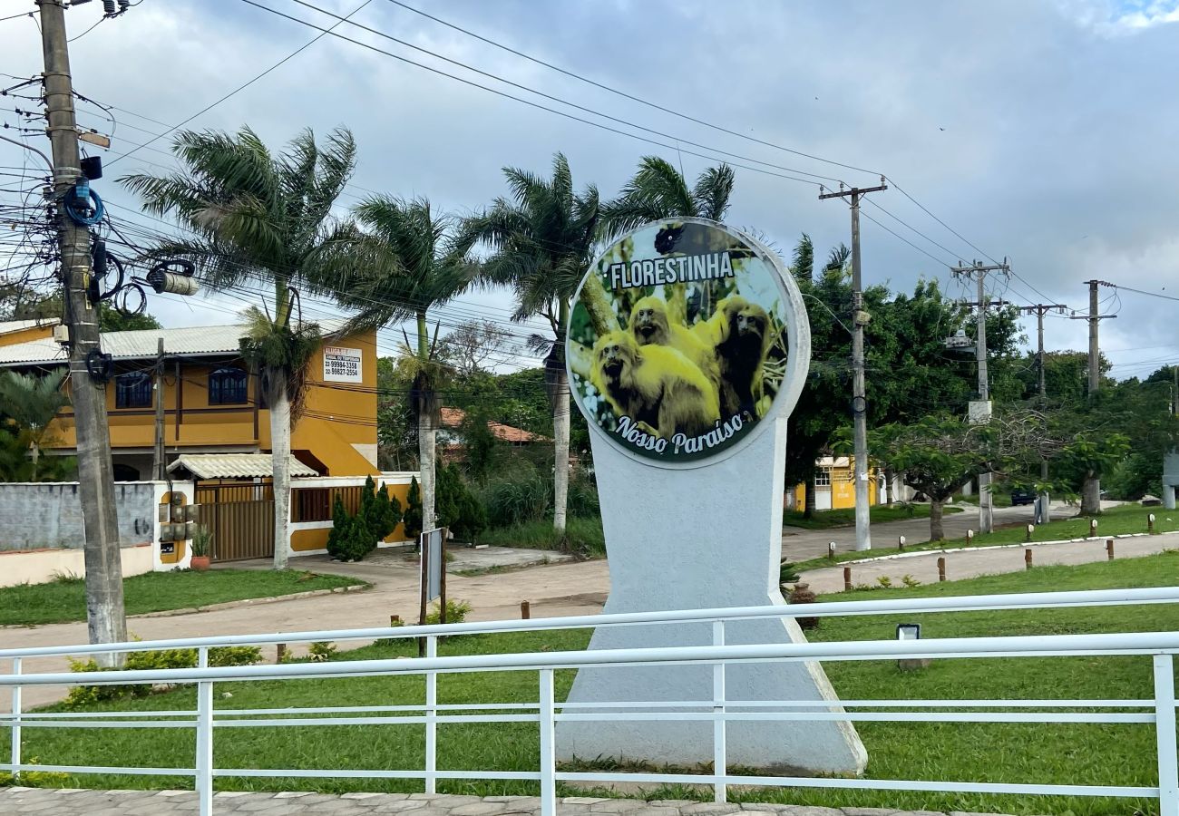 Rent by room in Cabo Frio - Pousada a 1 minuto da praia | UNR