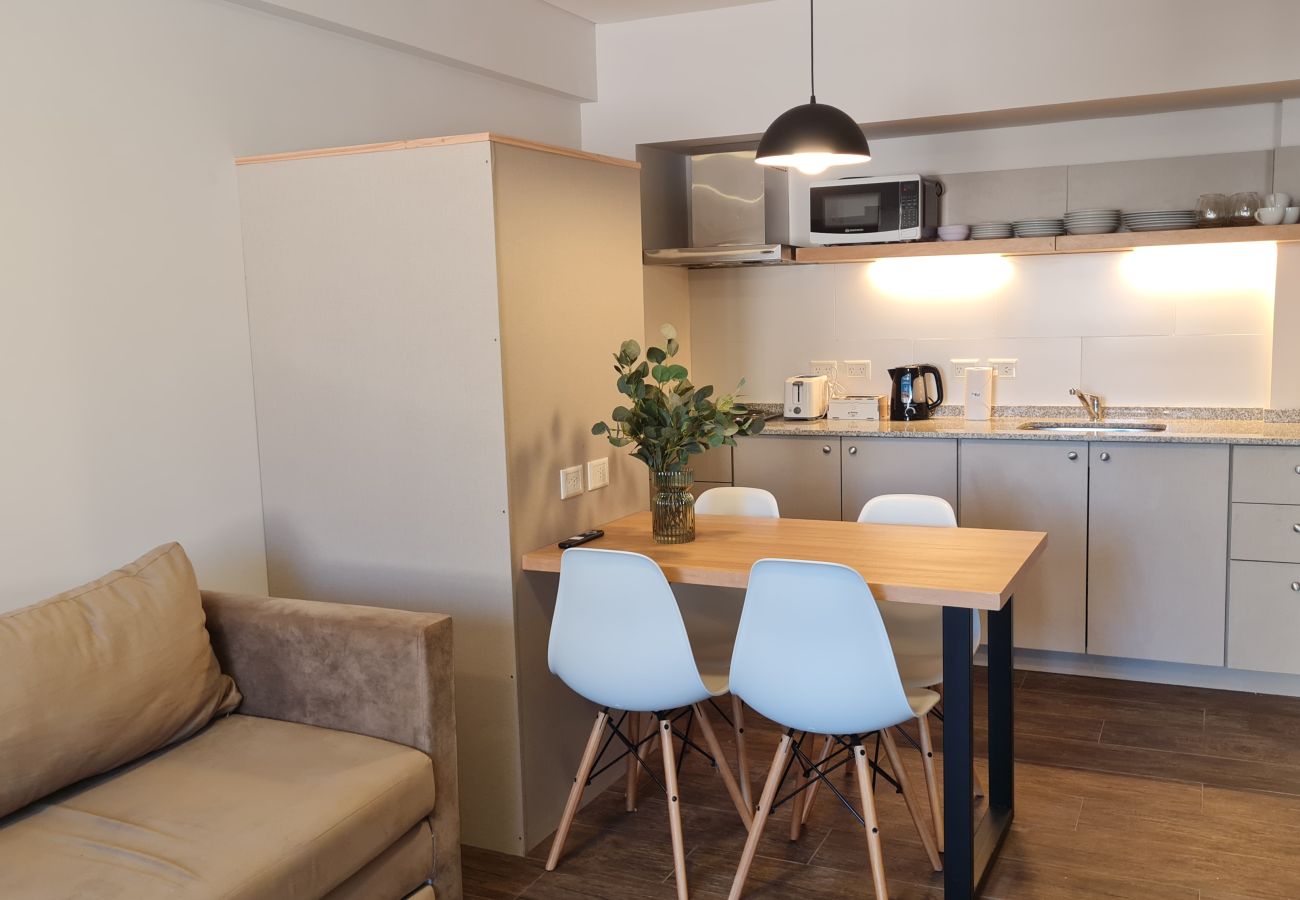 Apartment in San Carlos de Bariloche - Cerro Lopez apartment located steps from the main street in Bariloche