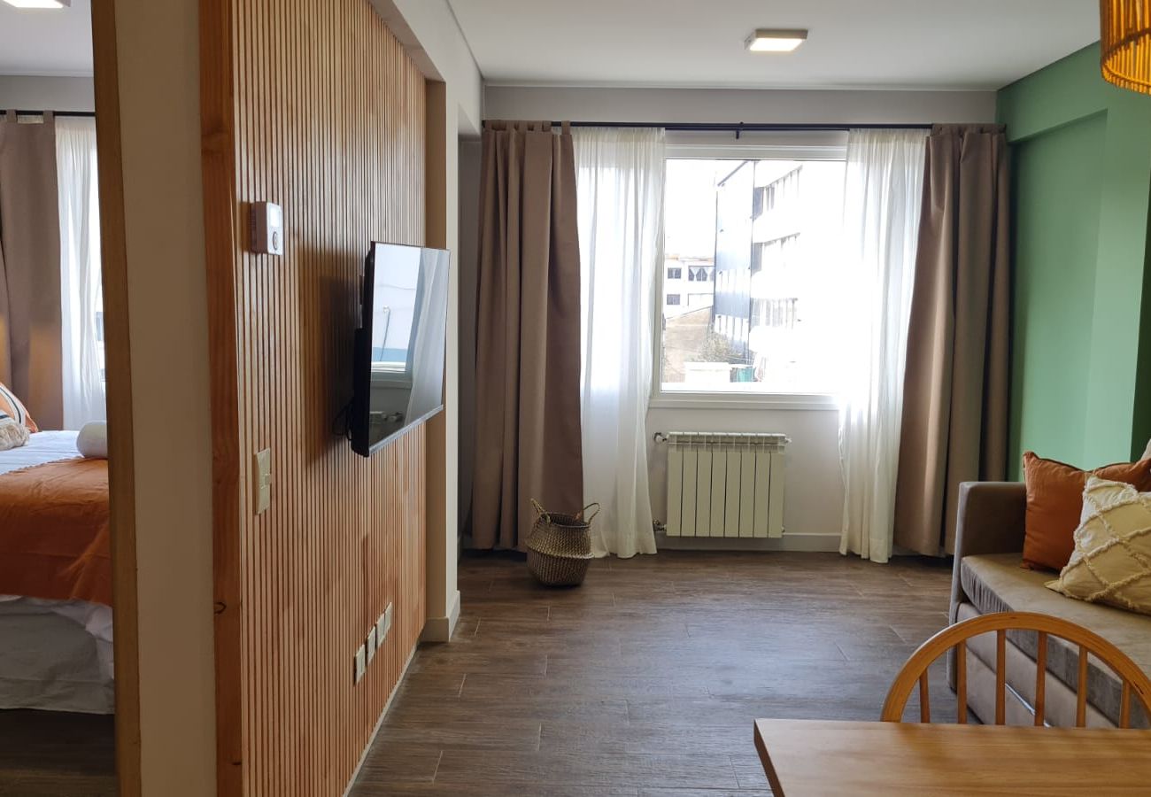 Apartment in San Carlos de Bariloche - Salvia apartment in downtown Bariloche with parking