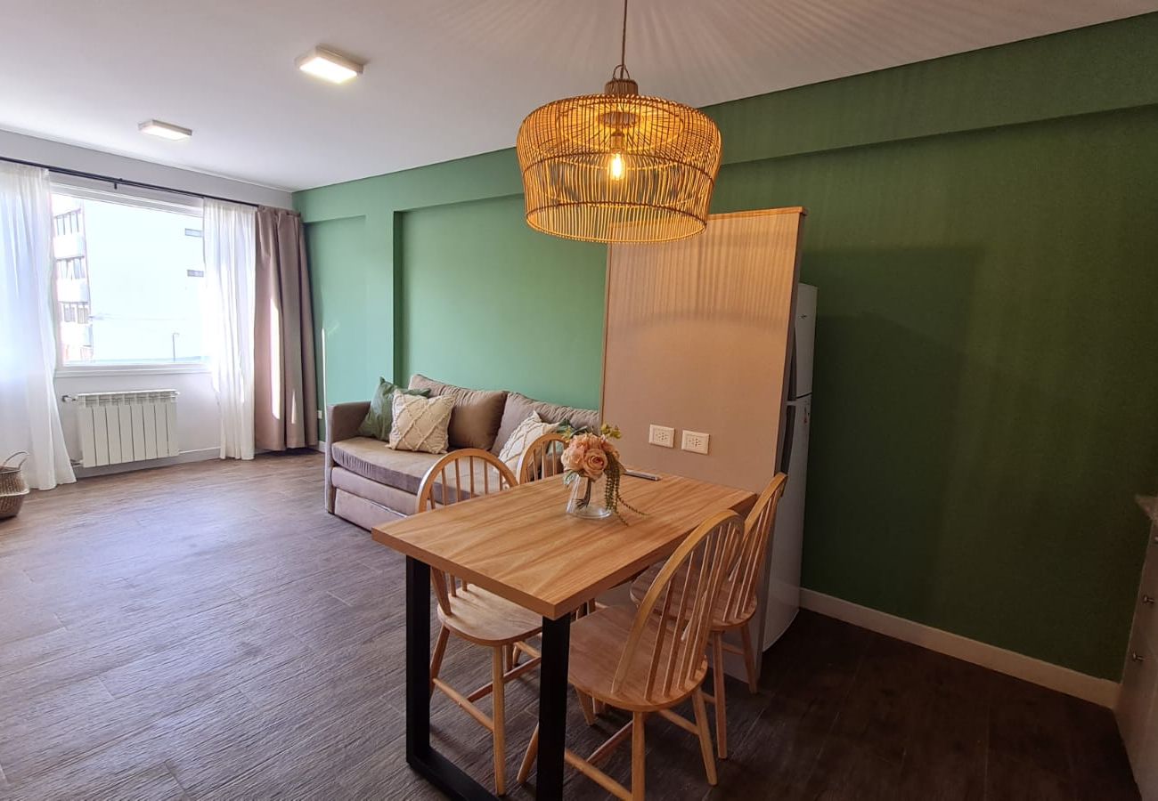 Apartment in San Carlos de Bariloche - Salvia apartment in downtown Bariloche with parking