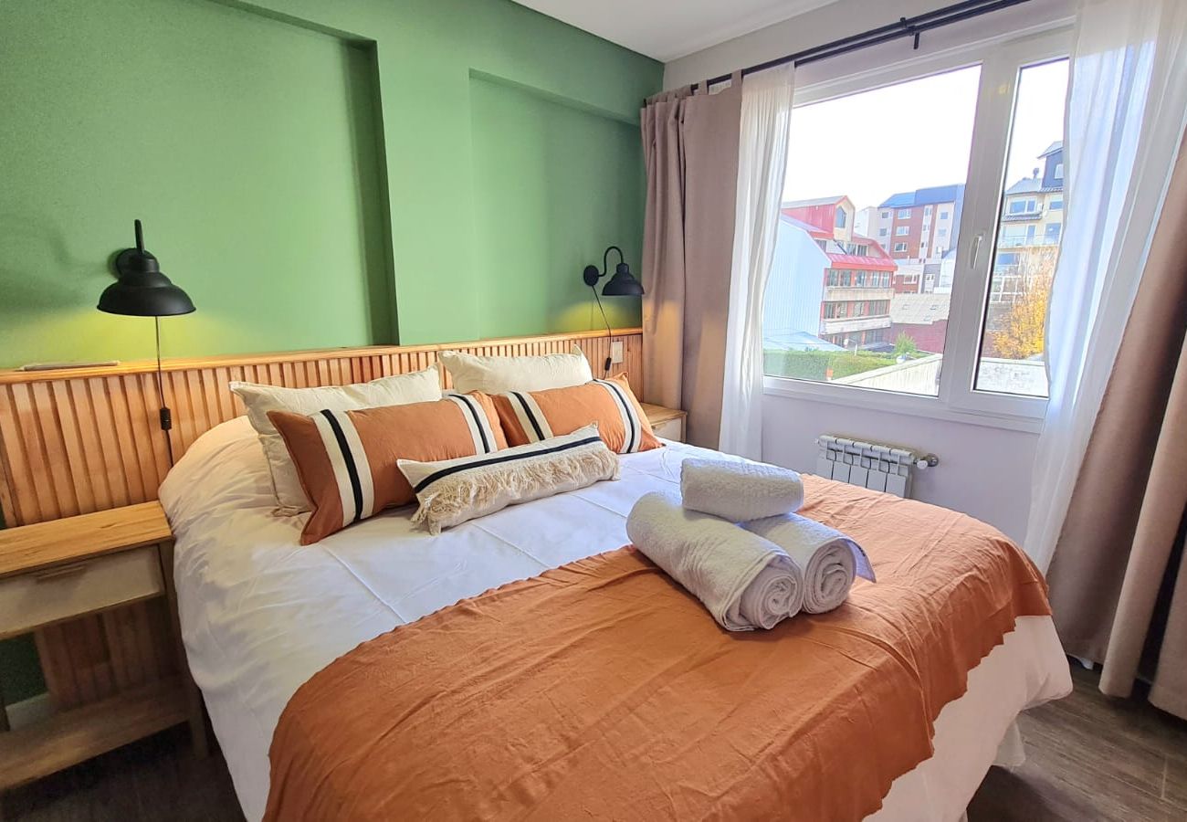 Apartment in San Carlos de Bariloche - Salvia apartment in downtown Bariloche with parking