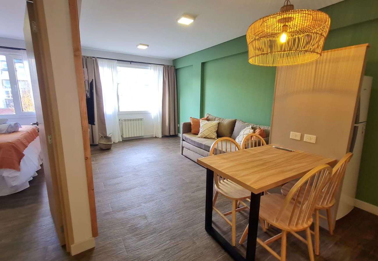 Apartment in San Carlos de Bariloche - Salvia apartment in downtown Bariloche with parking