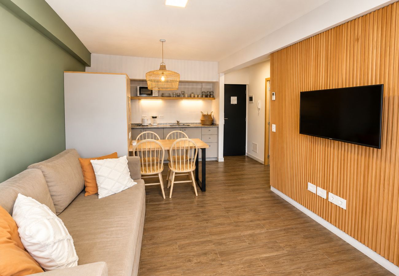 Apartment in San Carlos de Bariloche - Salvia apartment in downtown Bariloche with parking