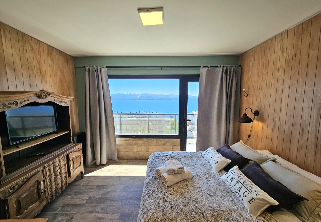 Studio in San Carlos de Bariloche - Suizo II Romantic apartment with Nahuel Huapi Lake