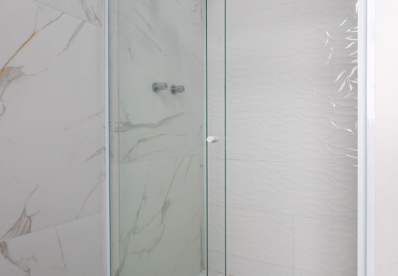 Apartment in Rio de Janeiro - 3 minutos da praia do Leme | GS501