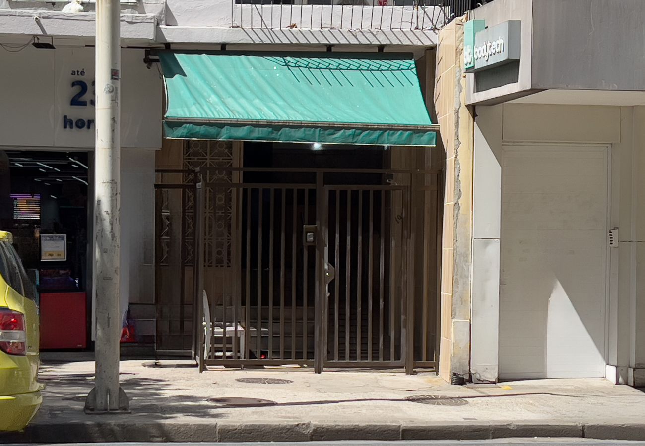 Apartment in Rio de Janeiro - 5 minutos da praia de Copacabana | NSC1003