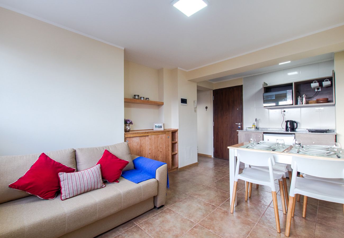 Apartment in San Carlos de Bariloche - Cielo apartment  with a view of the lake and the Bariloche cathedral 