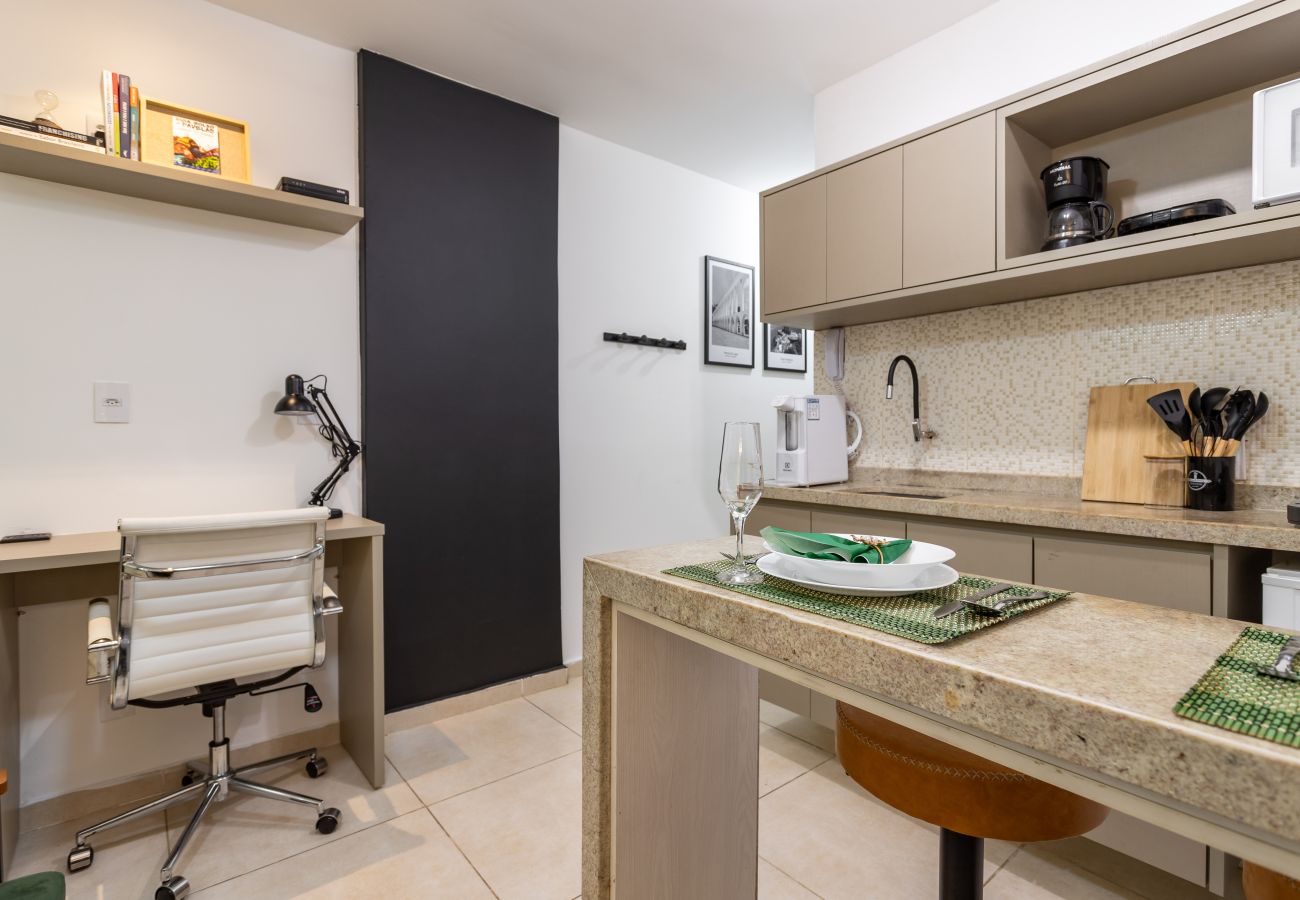 Apartment in Rio de Janeiro - Em frente ao metrô e 8 minutos da praia | SF228