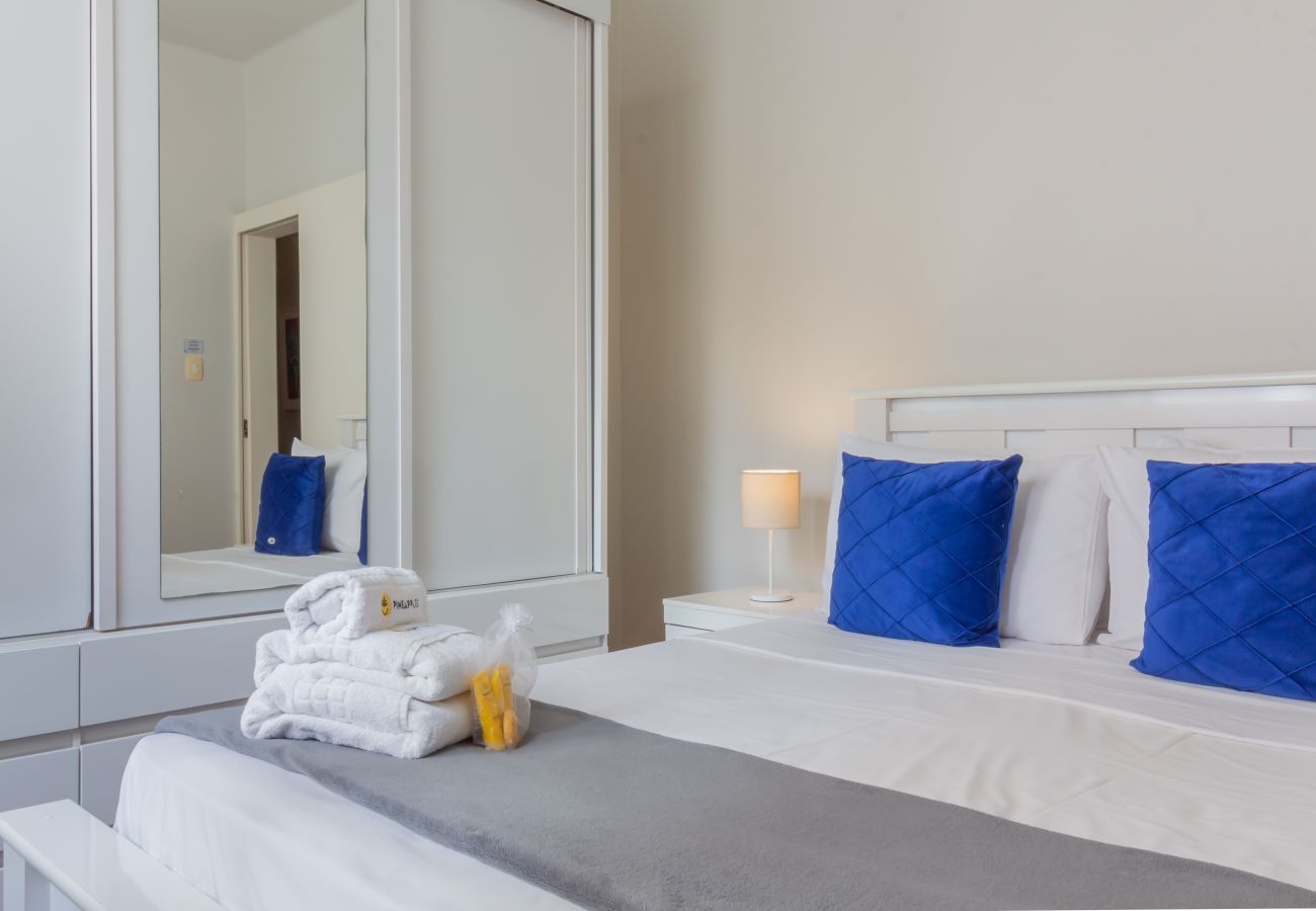 Apartment in Rio de Janeiro - Próximo do metrô e 10 minutos da praia | MFB302