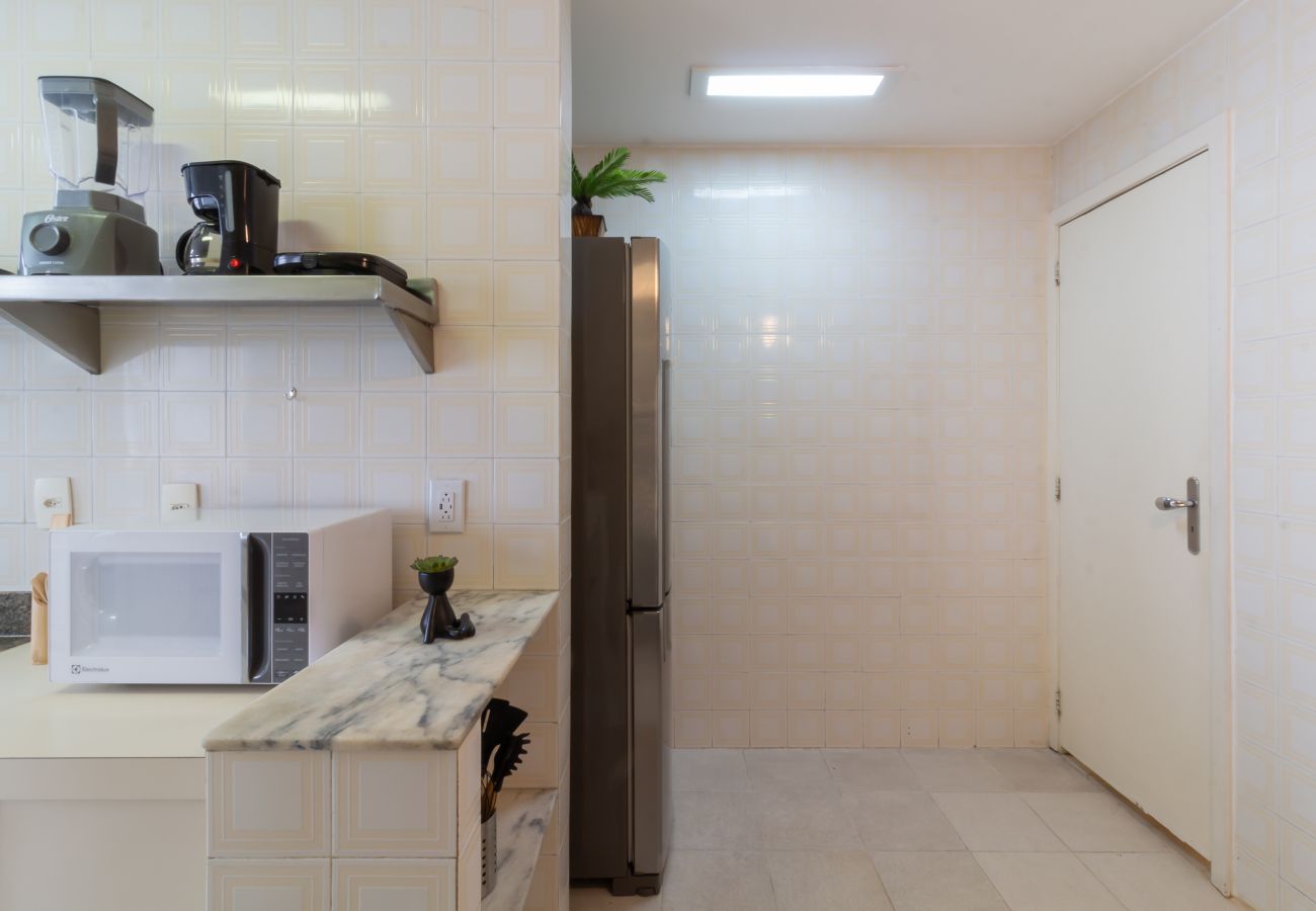 Apartment in Rio de Janeiro - Próximo do metrô e 10 minutos da praia | MFB302