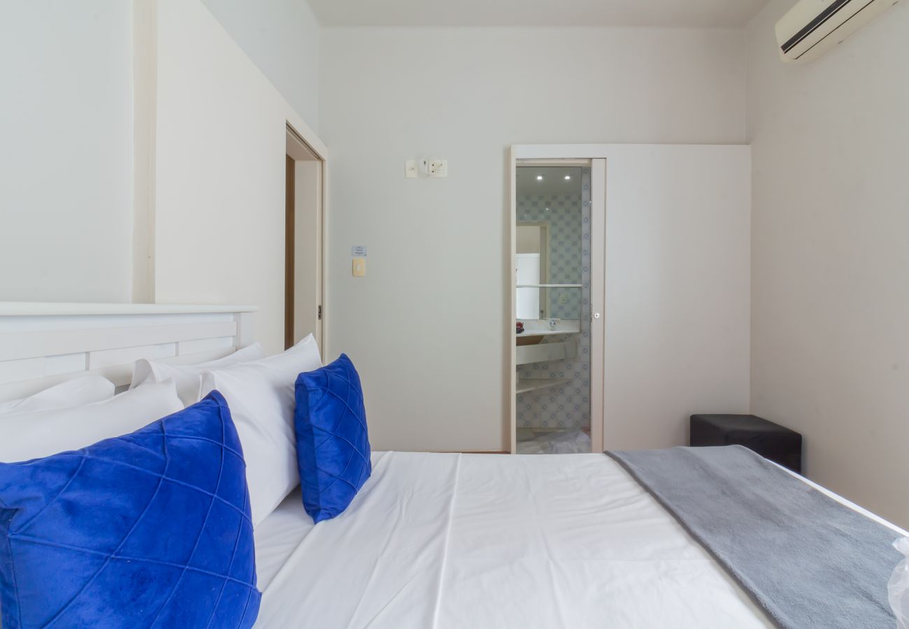 Apartment in Rio de Janeiro - Próximo do metrô e 10 minutos da praia | MFB302