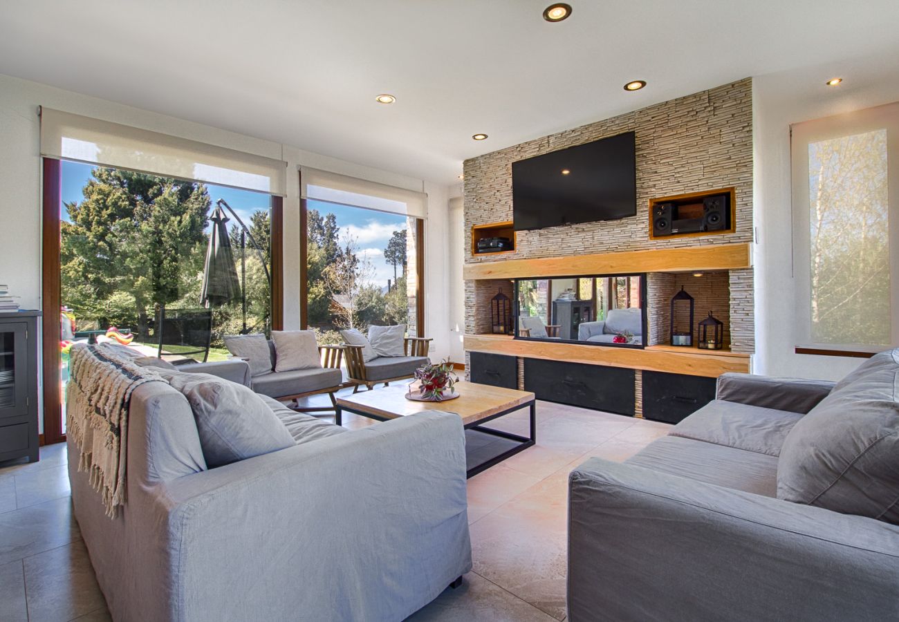 House in San Carlos de Bariloche - Hogar Familiar house in Bariloche