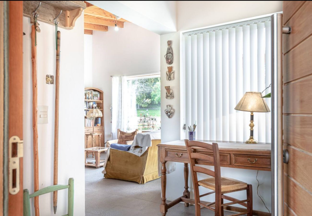 House in San Carlos de Bariloche - House in private neighborhood in Bariloche