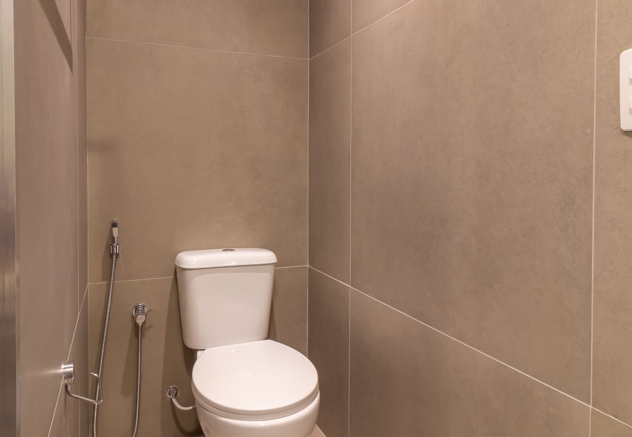 Apartment in Rio de Janeiro - Vista para o Mar e Varanda com Banheira | Q9