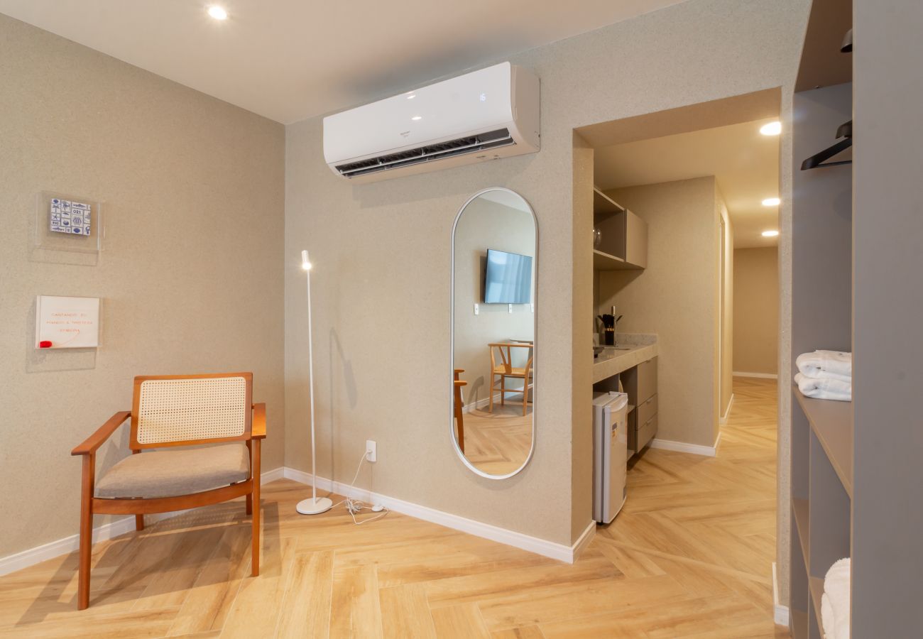 Apartment in Rio de Janeiro - Vista para o Mar e Varanda com Banheira | Q9