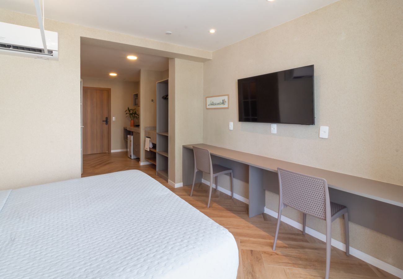 Apartment in Rio de Janeiro - Vista para o Mar e Varanda com Banheira  | Q21