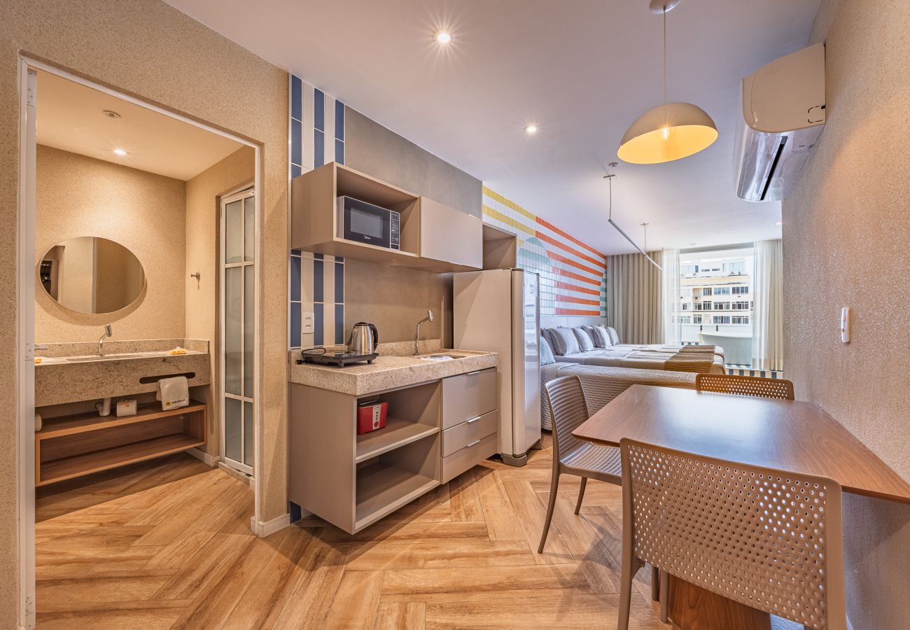 Apartment in Rio de Janeiro - Vista para o Mar e Varanda com Banheira | Q5