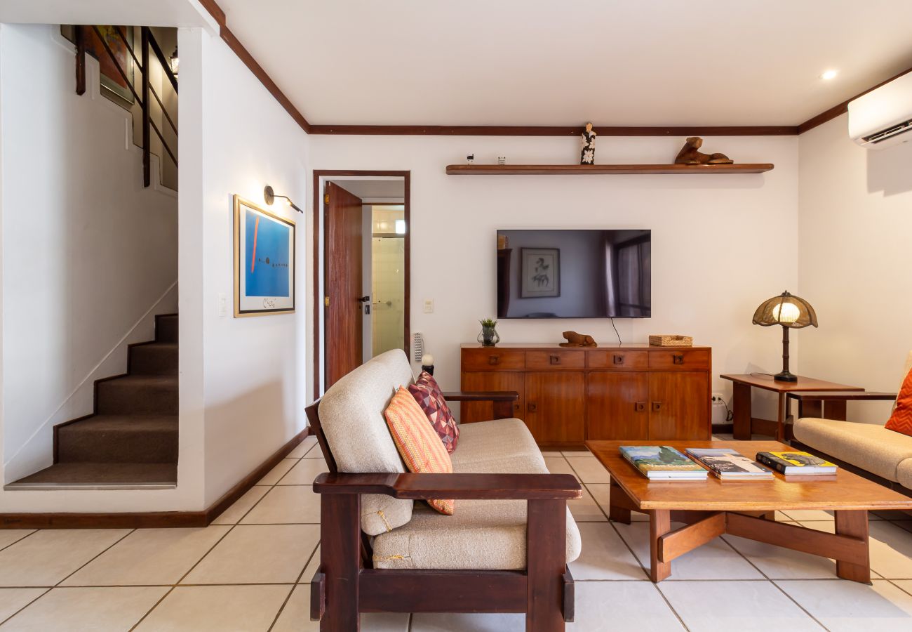 Apartment in Rio de Janeiro - Conforto e Tranquilidade no Humaitá | M404