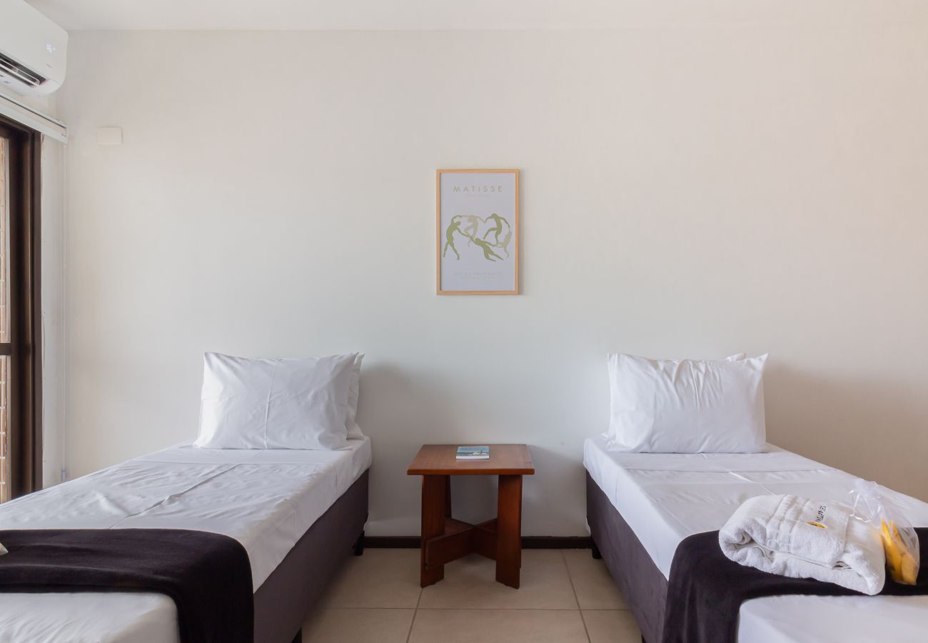 Apartment in Rio de Janeiro - Conforto e Tranquilidade no Humaitá | M404