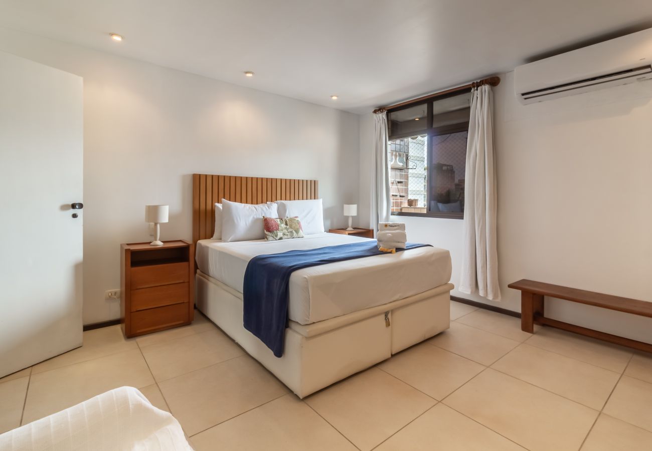 Apartment in Rio de Janeiro - Conforto e Tranquilidade no Humaitá | M404