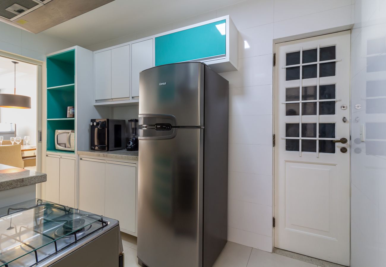 Apartment in Rio de Janeiro - Apartamento em Copacabana a 3 minutos da Praia | NSC602
