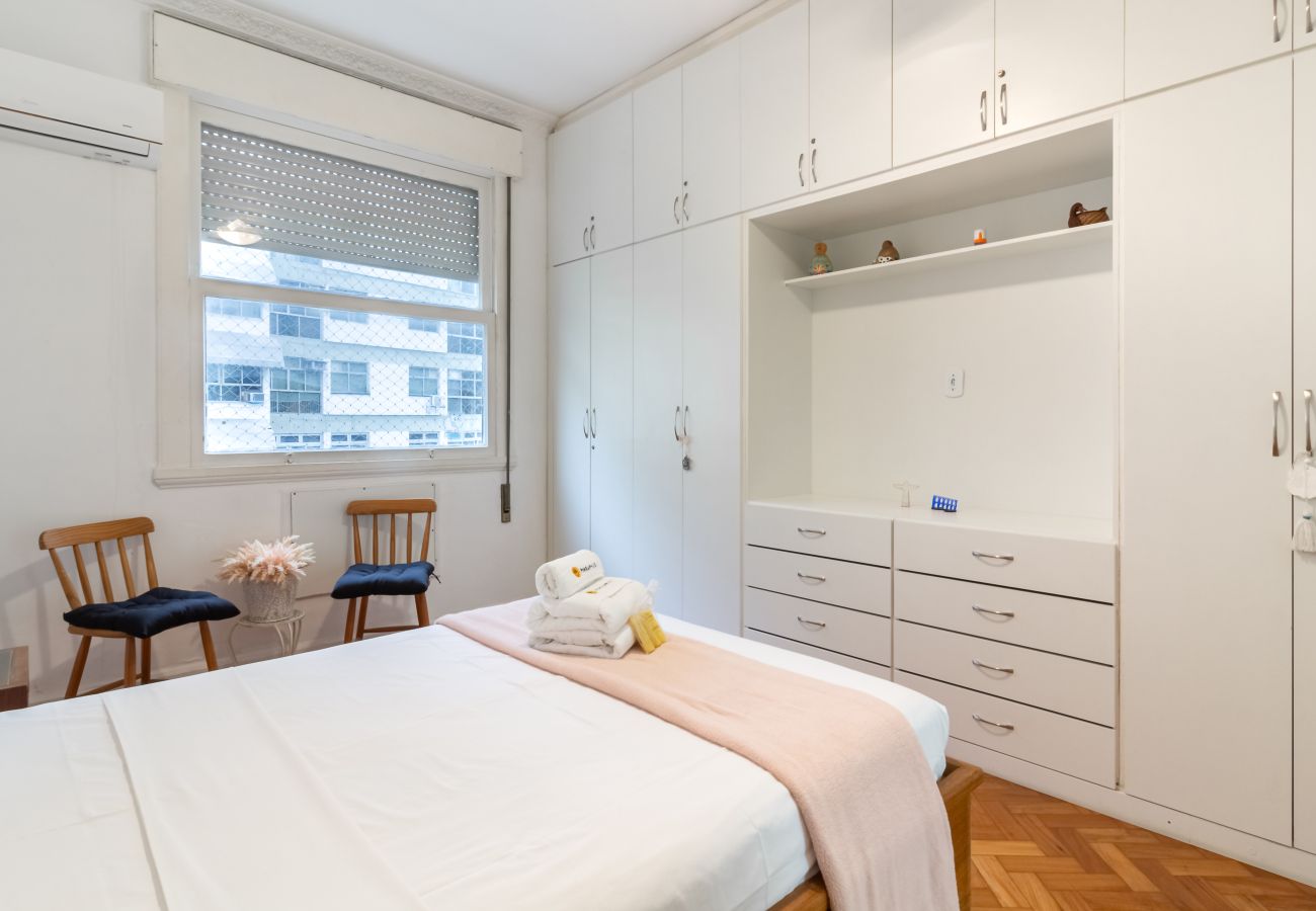 Apartment in Rio de Janeiro - Refúgio em Copacabana a 5min da praia | NSC1102 