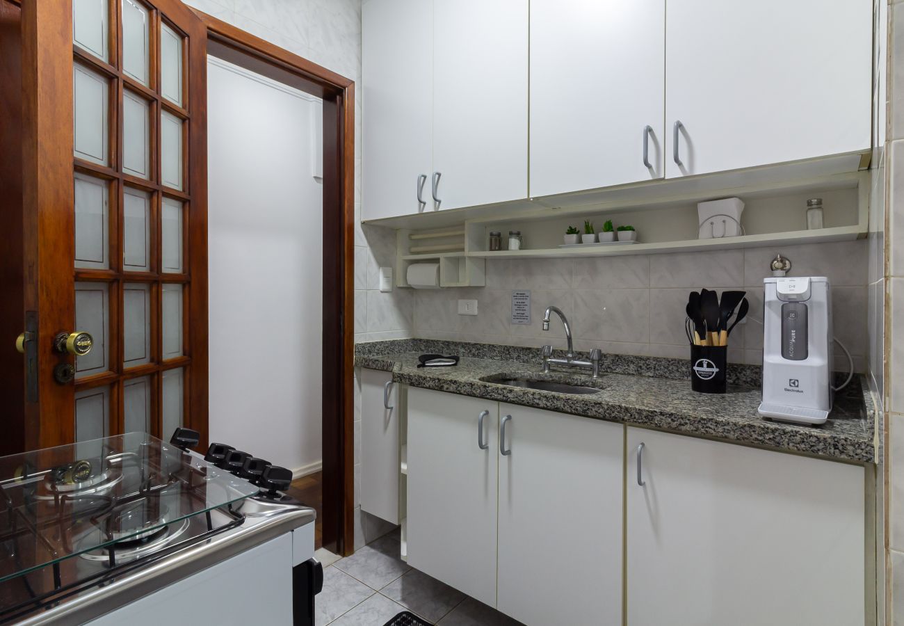 Apartment in Rio de Janeiro - Conforto em Copacabana a 9 minutos da praia | CJ202 