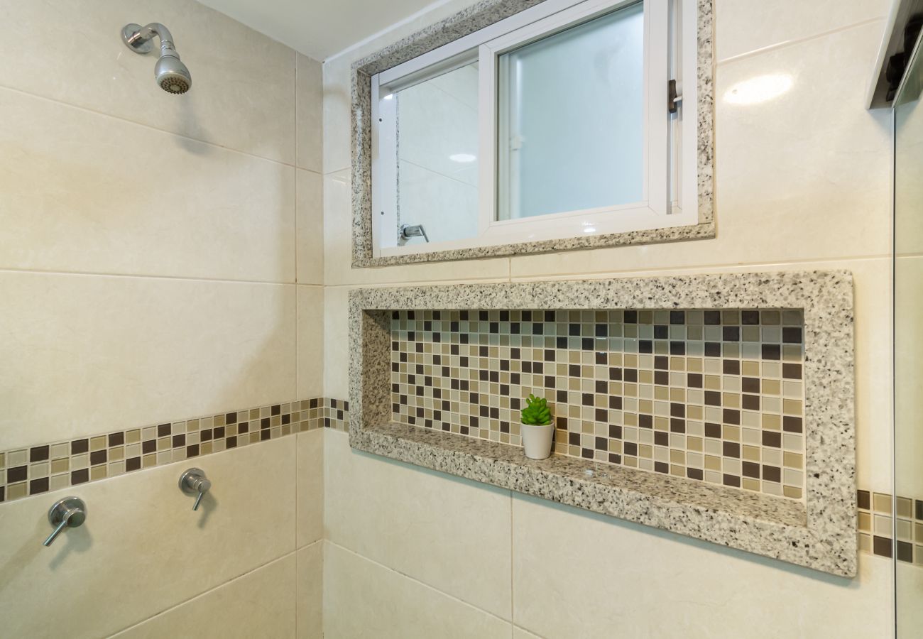 Apartment in Rio de Janeiro - Acolhedor em Copacabana a 7 minutos da praia | FM211