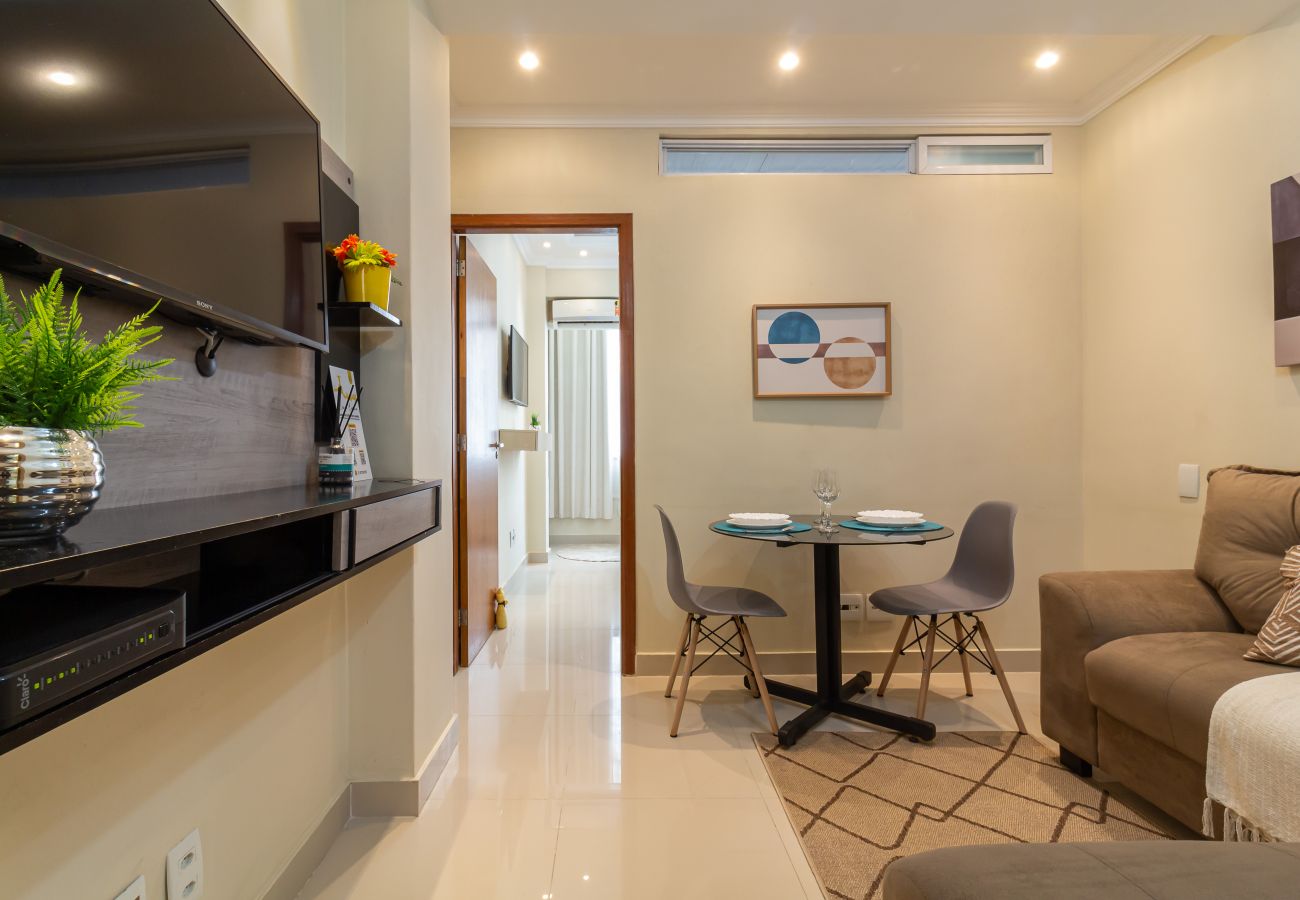 Apartment in Rio de Janeiro - Acolhedor em Copacabana a 7 minutos da praia | FM211