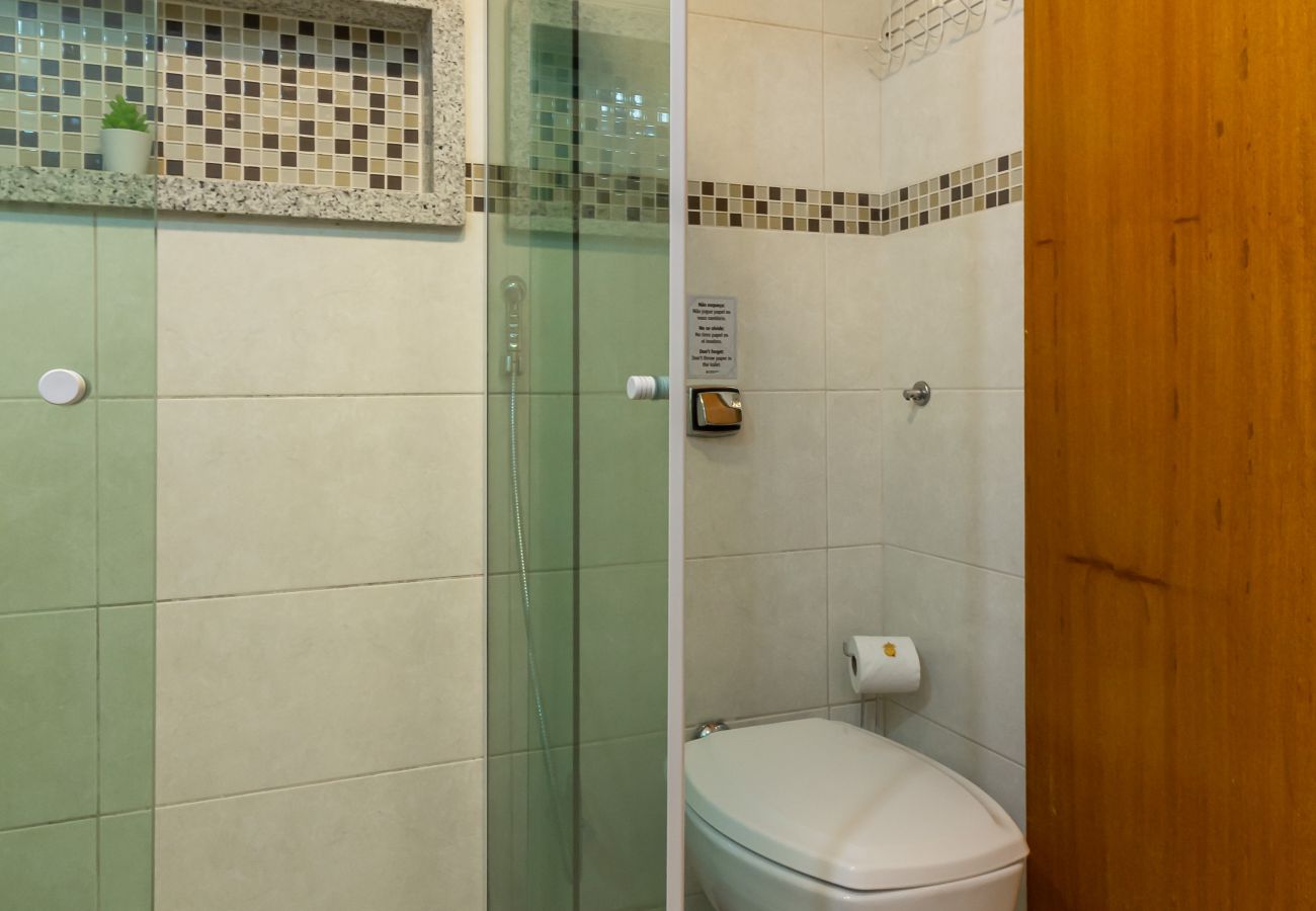 Apartment in Rio de Janeiro - Acolhedor em Copacabana a 7 minutos da praia | FM211