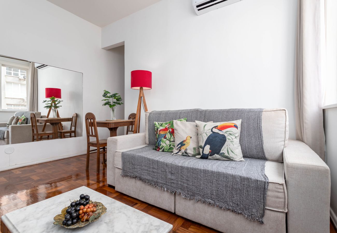 Apartment in Rio de Janeiro - 7 minutos da praia de Ipanema | BT302B
