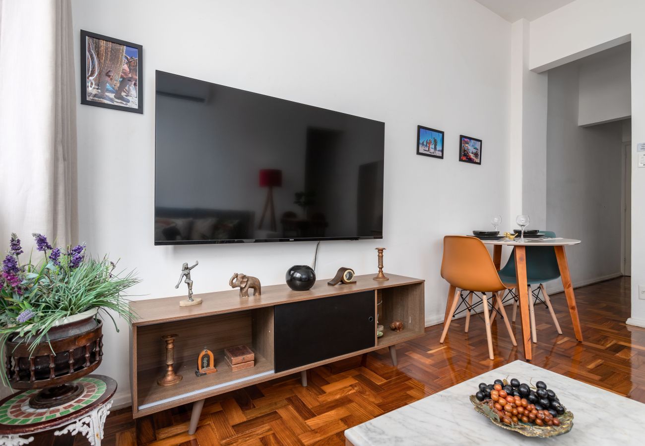 Apartment in Rio de Janeiro - 7 minutos da praia de Ipanema | BT302B